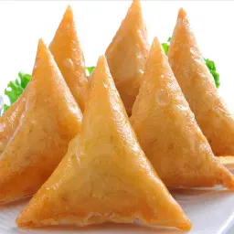 سمبوسة جبن سائل